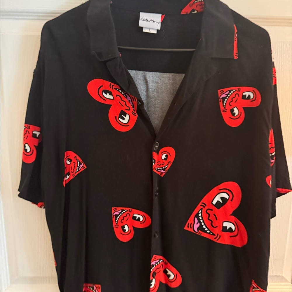 Button down - Picture 2 of 3